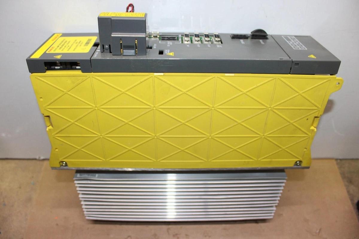 Used FANUC SERVO AMPLIFIER MODULE A06B-6096-H106-R 230 VAC 9.1 kW 52.2 AMP 325 VDC