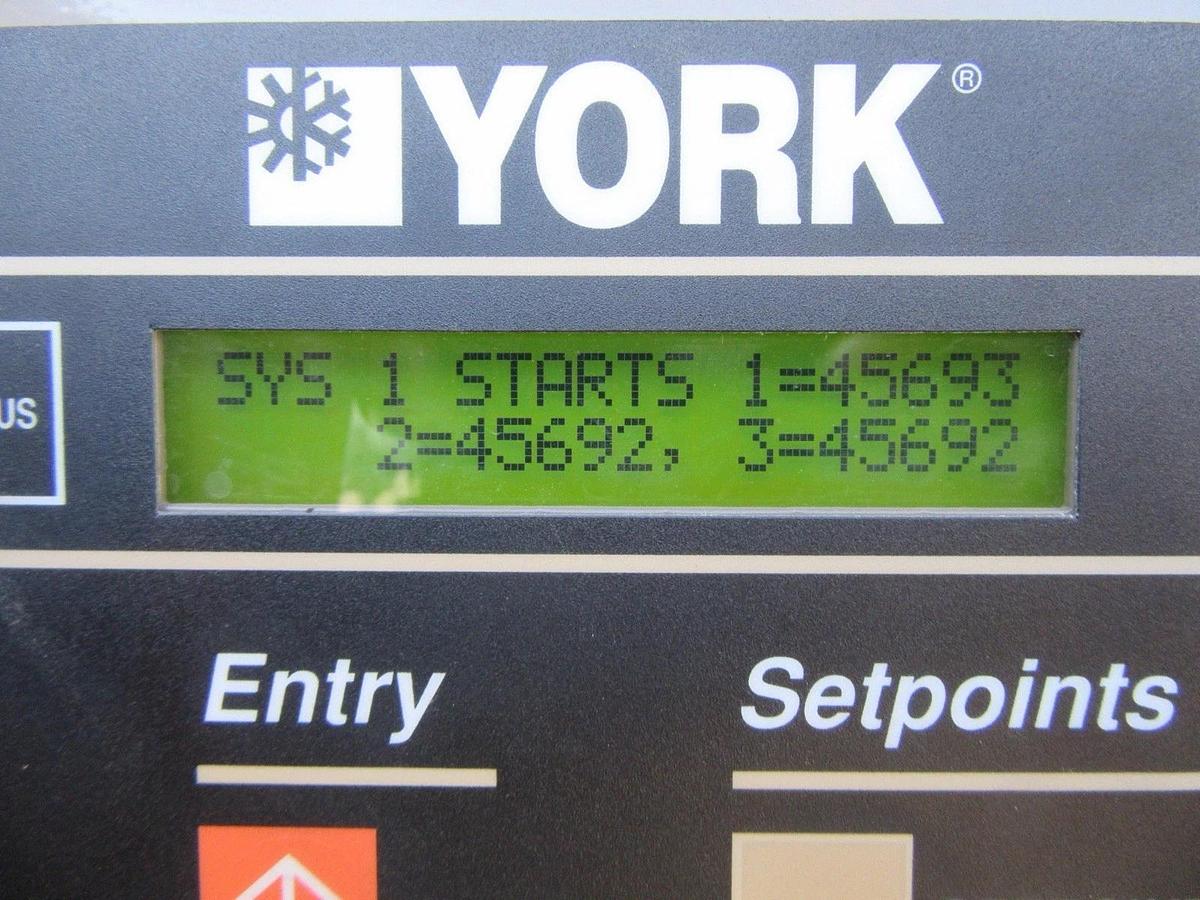 Used YORK 100 TON AIR COOLED CHILLER 460 VOLT YCAL104 LOW HOURS  GREAT CONDITION