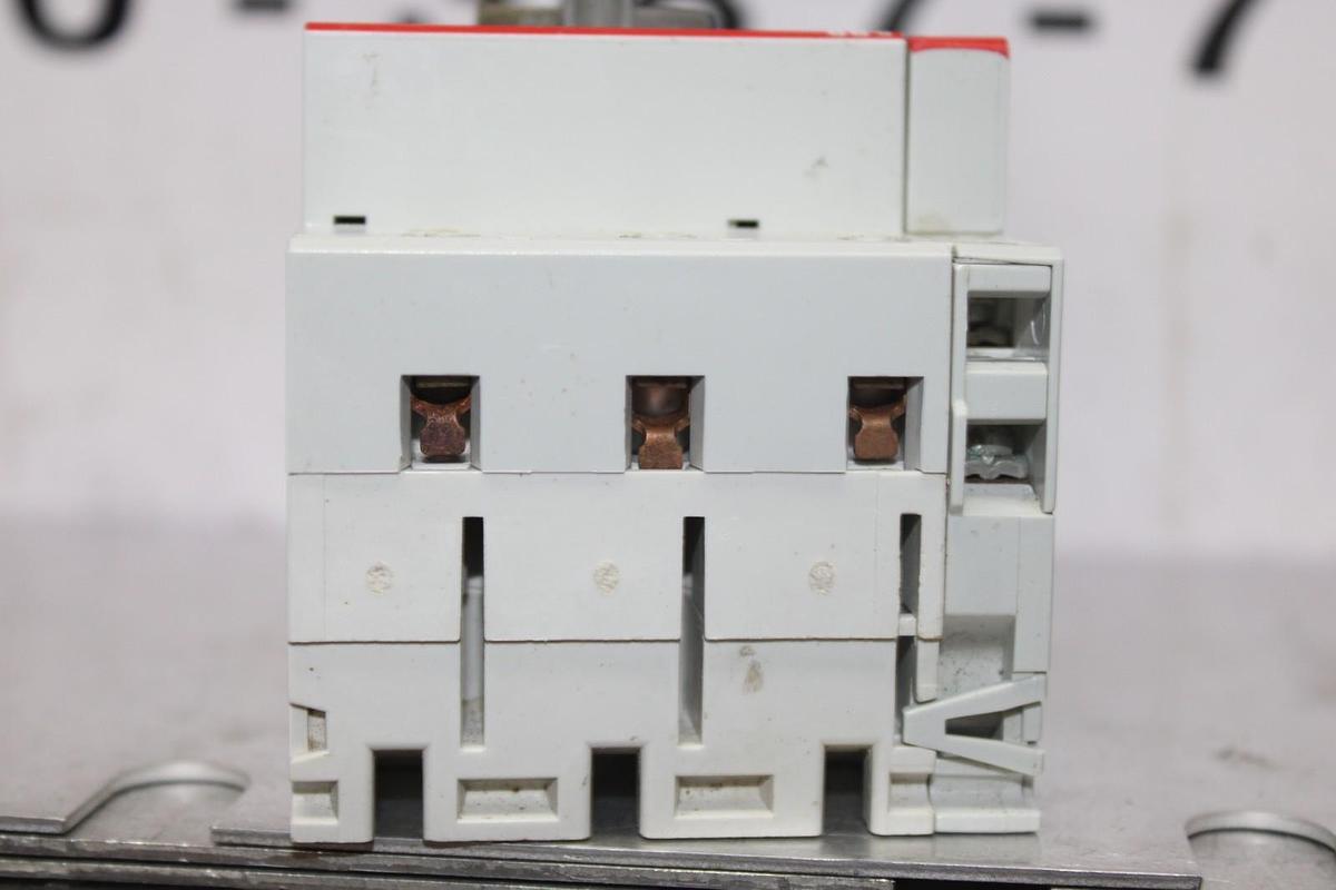 Used ABB MANUAL MOTOR STARTER MS325 GB-14048.2/.4 4-6.3 AMP 5 HP 600 VAC 3-POLE