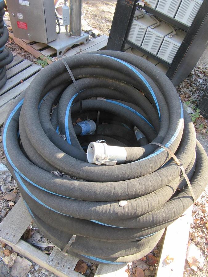 Used 50` CONTINENTAL VERSIFLO 1.5" 150 PSI WATER HOSE W/ CAMPBELL QUICK DISCONNECTS