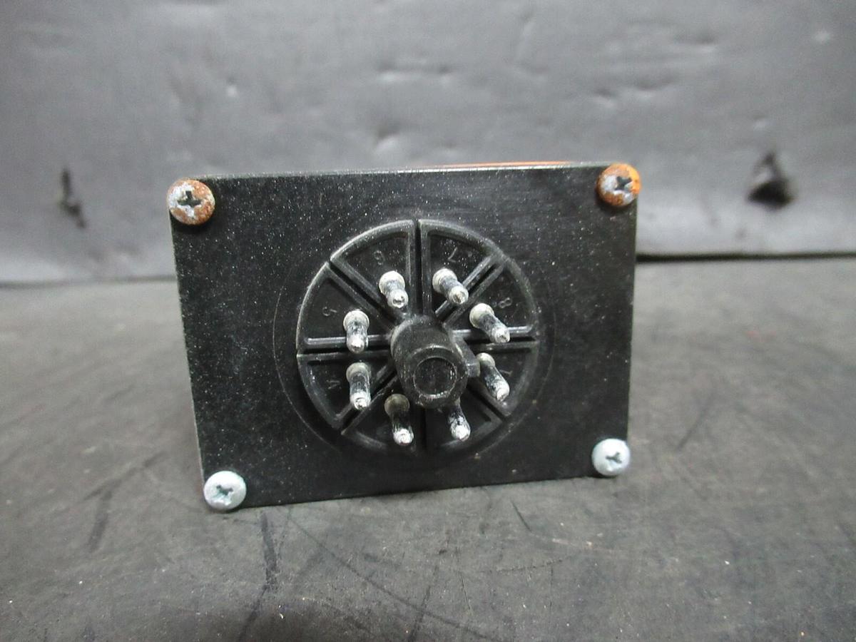 NIB ATC TIME DELAY RELAY TUC-120-AKA-030 0-30 SECOND 120 VAC/DC 10 AMP @ 250 VAC