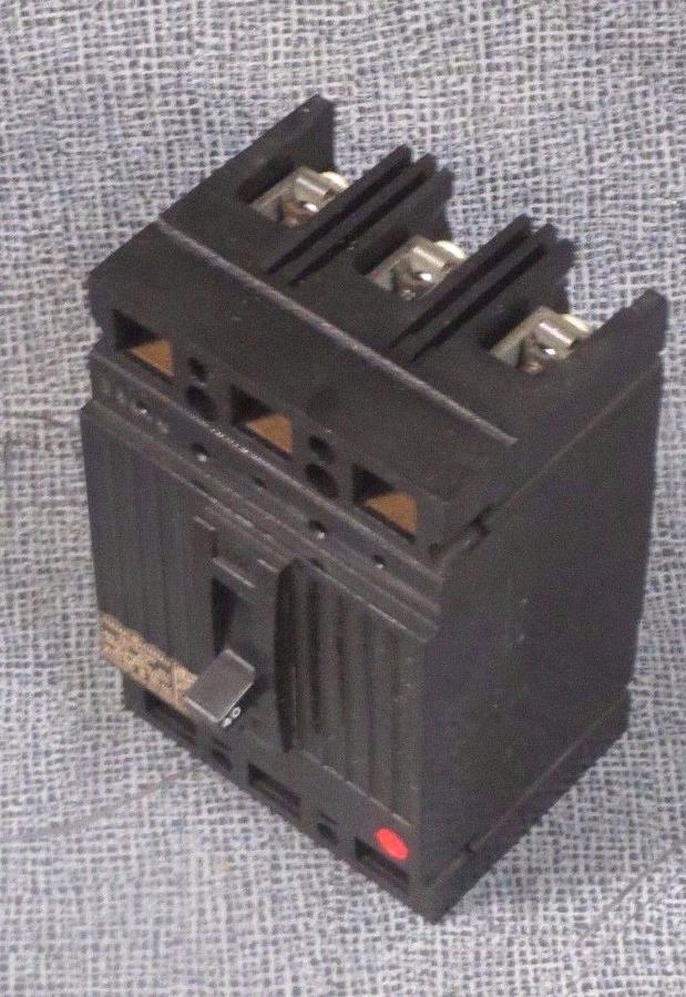 Used 40 AMP GE BREAKER 480 VAC 3 POLE MODEL TED134040 **WARRANTY INCLUDED**