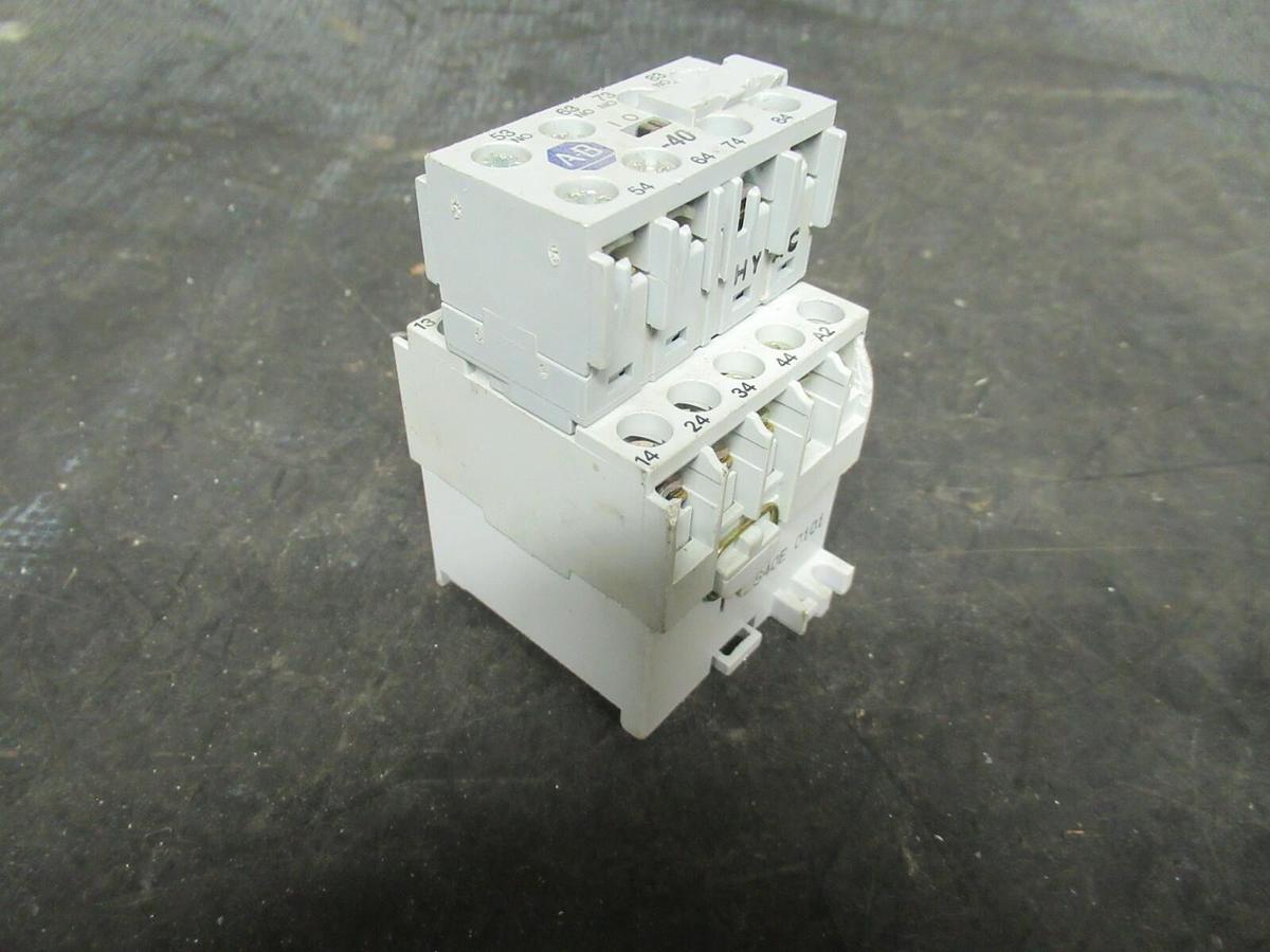 Used 16 AMP ALLEN BRADLEY RELAY 700-M400* 600 VAC 3 POLE **WARRANTY**