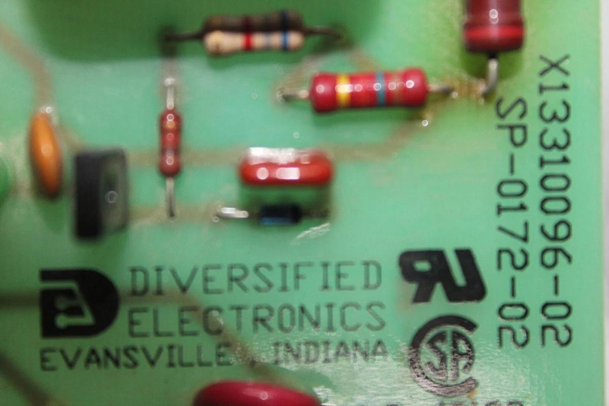 Used DIVERSIFIED ELECTRONICS IGNITION CIRCUIT BOARD X13310096-002 SP-0172-02