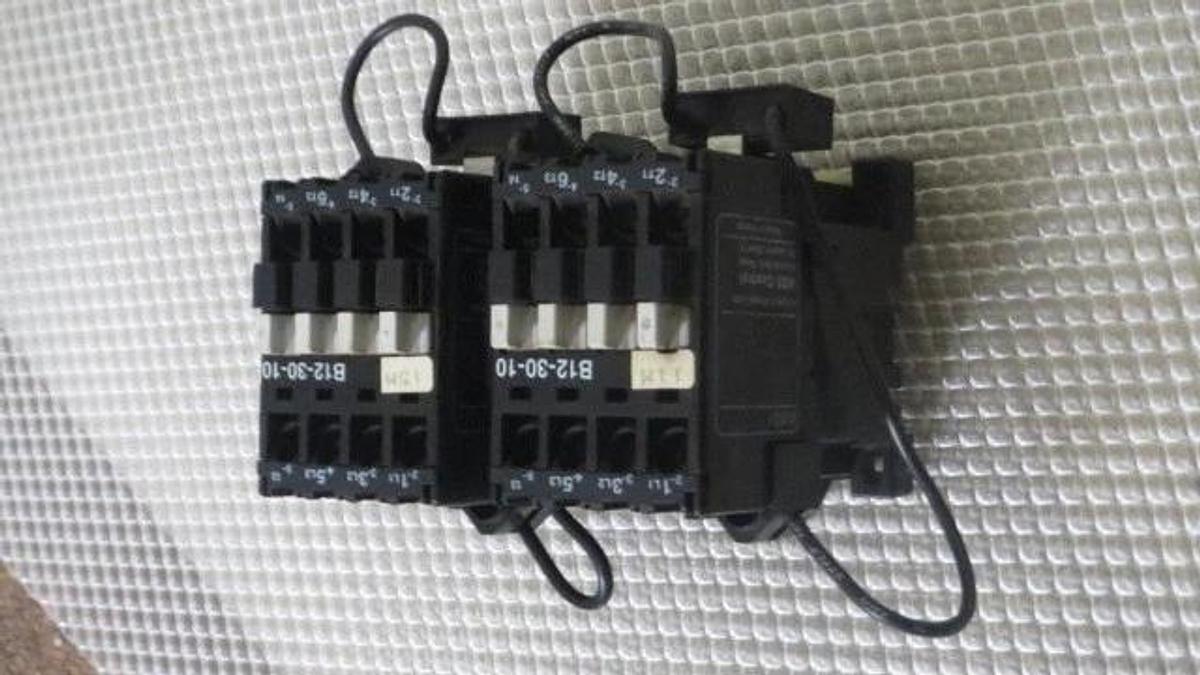 Used ABB B12-30-10 X 2 REVERSE CONTACTORS WITH 120V COILS AND RV NETWORK RG1983-6-6-T