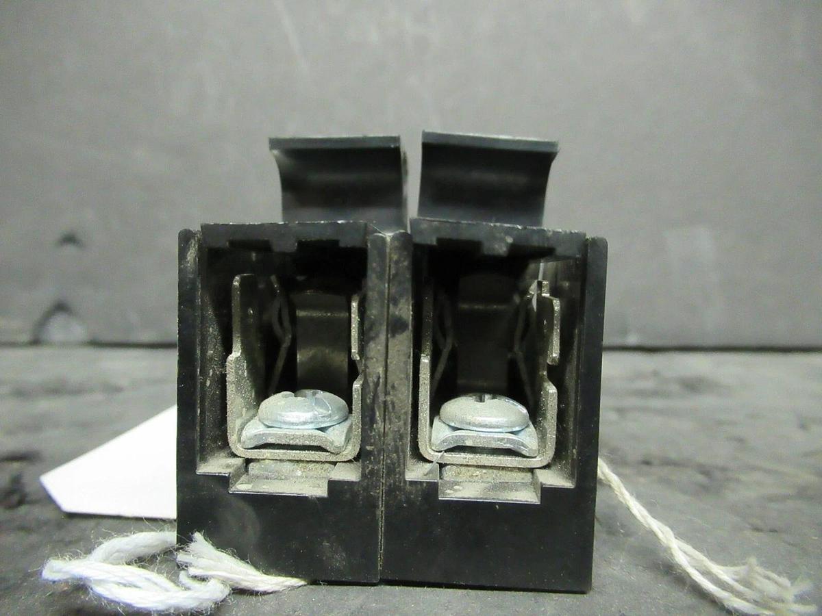 Used LITTELFUSE FUSE HOLDER L60030C-2PQ 600 VOLT 30 AMP CLASS CC FUSES W/ FUSES