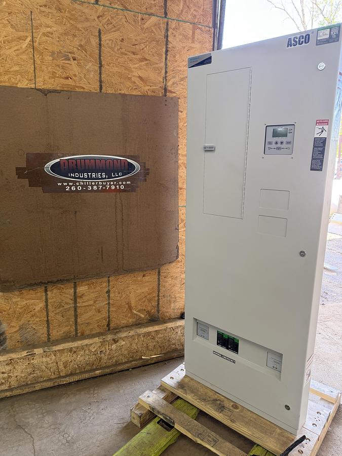NEW ASCO AUTOMATIC TRANSFER SWITCH 480V 3-PHASE D03ATSA30200NGXF NEMA 3R