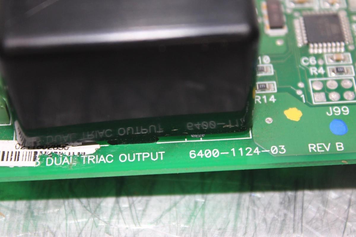 Used TRANE DUAL TRIAC OUTPUT CIRCUIT BOARD 6400-1124-03 REV. B X13650734-05 REV. H