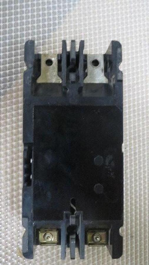 Used WESTINGHOUSE CUTLER HAMMER EHD14K BREAKER 15 AMP 2 POLE 480 VAC MODEL EHD2015