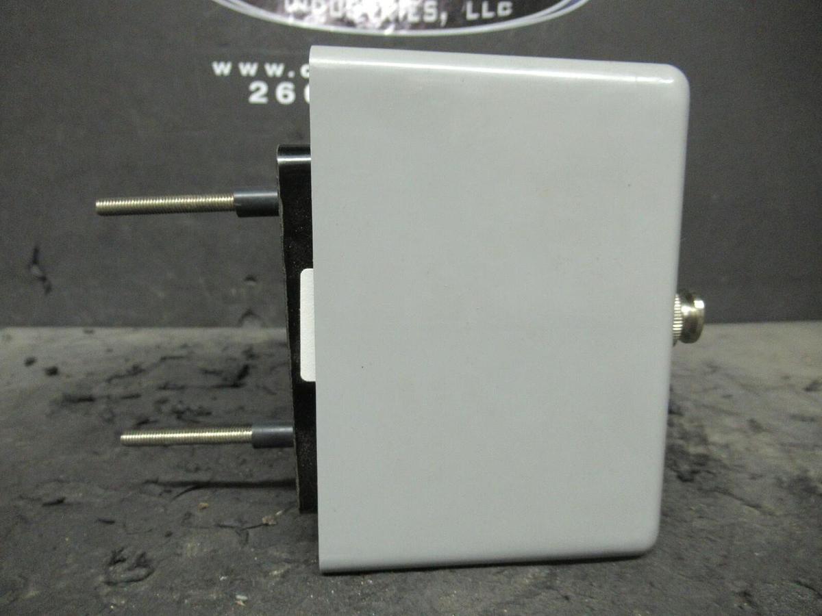 Used THE STATES CO MULTI-AMP CORP 1 POLE TEST SWITCH WITH ENCL 30A 600V C2-401-K-B GE