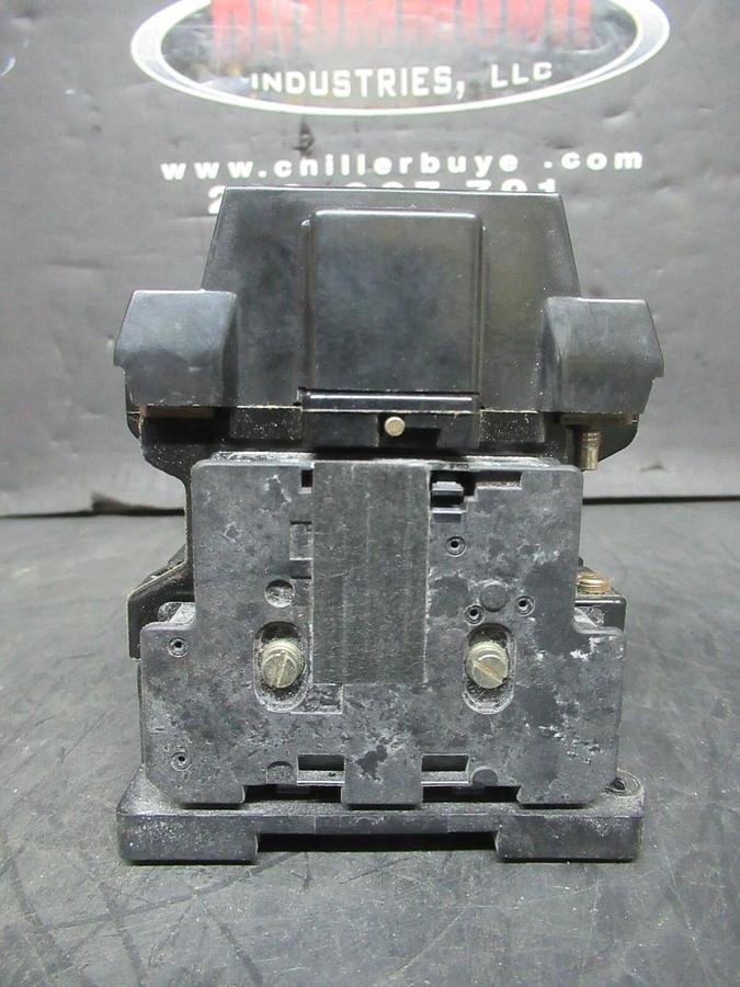 Used SIEMENS CONTACTOR CDB48*3 600 VAC 45 AMP 110/120 V COIL **WARRANTY**