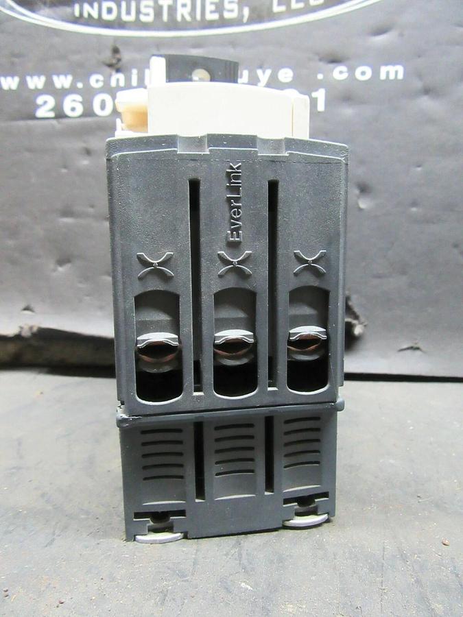 Used SCHNEIDER ELECTRIC GV3P40 MANUAL MOTOR CONTROL 30-40 AMP 30HP MOTOR STARTER