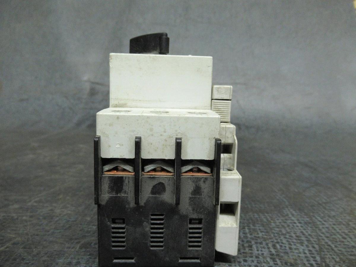 Used SIEMENS MANUAL MOTOR START 3RV1021-1CA10 600V 2.5A 2HP **WARRANTY INCLUDED**