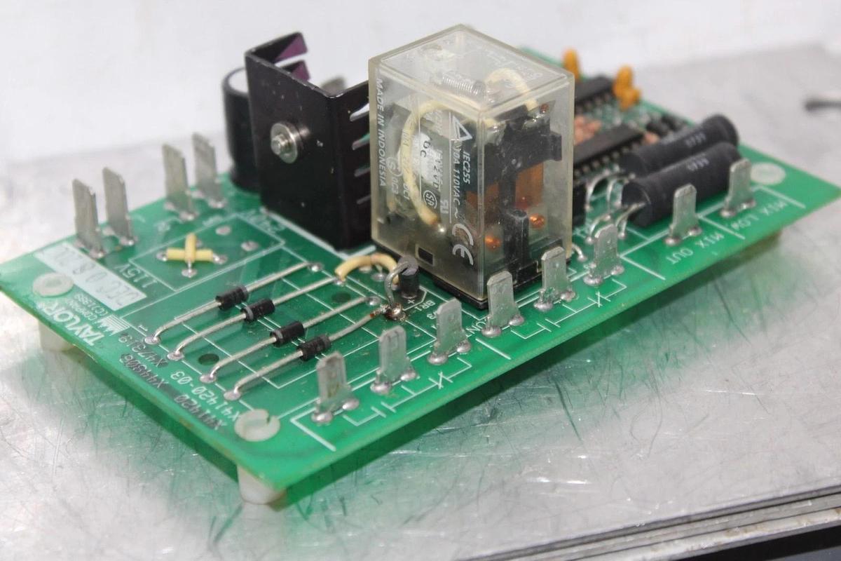 Used TAYLOR ICE CREAM MACHINE CIRCUIT BOARD X41420-03 X44806 X47319 *WARRANTY*