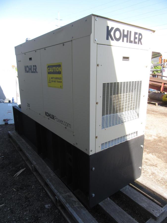 Used 20 KW DIESEL GENERATOR KOHLER 120/240V 20REOZK ENCLOSED ONLY 82 HRS