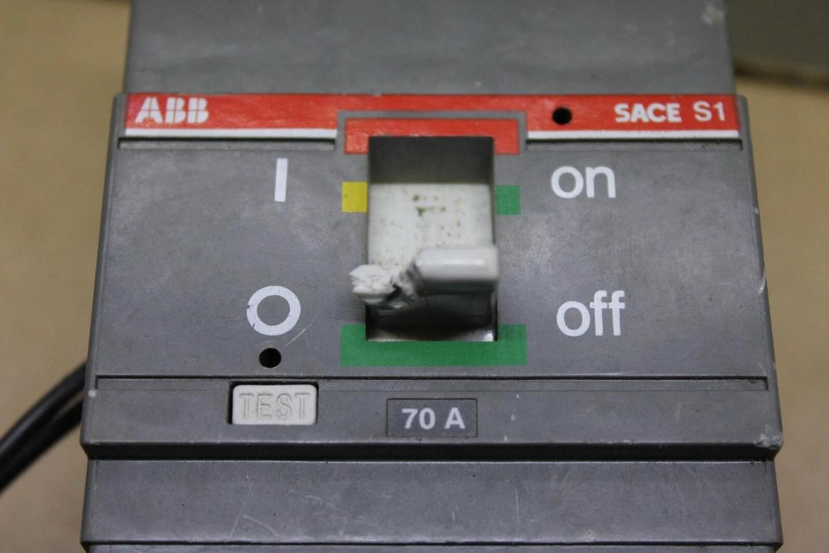 Used ABB CIRCUIT BREAKER SACE S1N 70 AMP 600 VOLT 3-POLE SACE S1