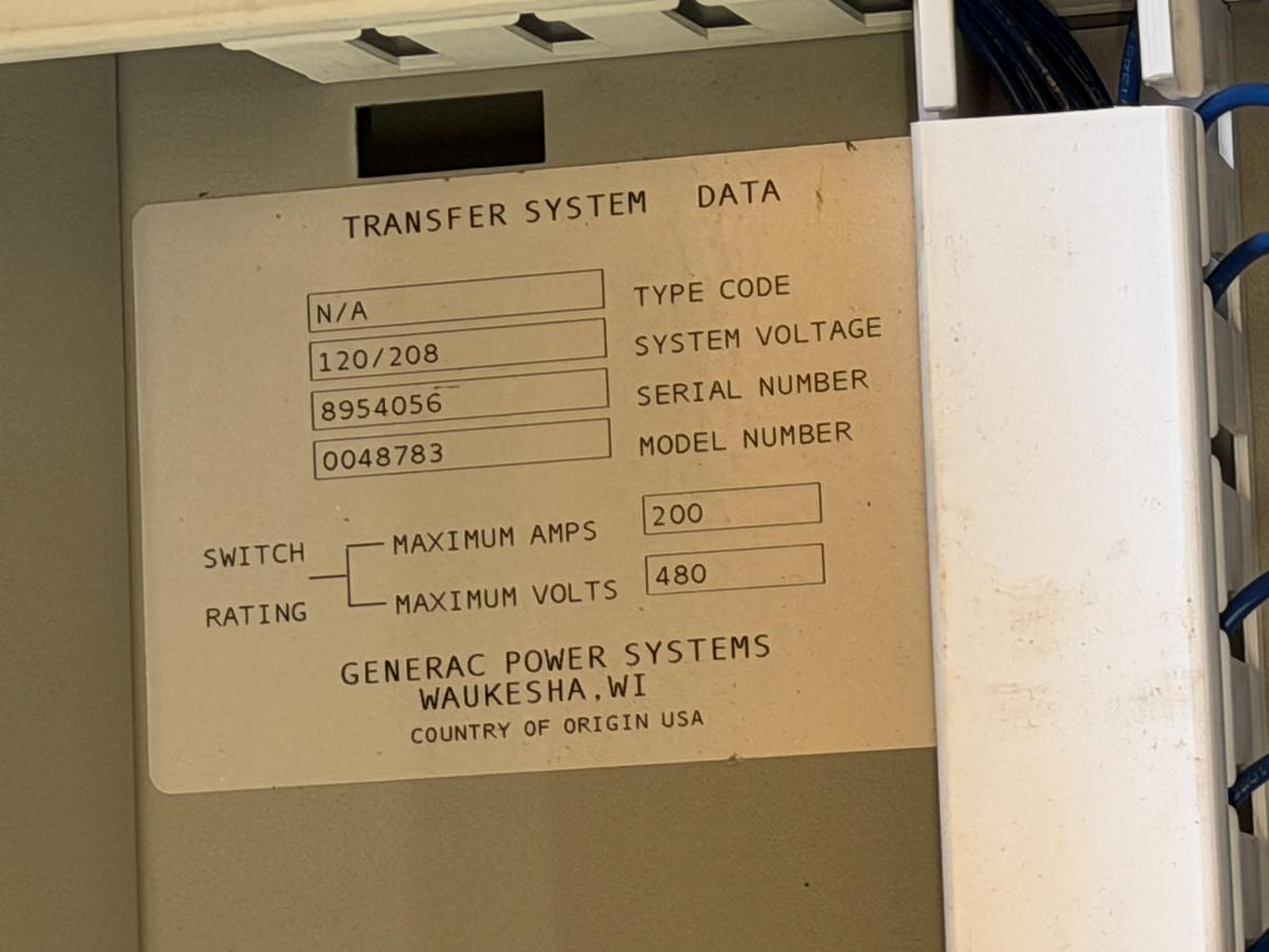 NEW GENERAC automatic transfer switch TTS ILC-200 120/240 VOLT 200 AMP NEMA 3R SERVICE RATED