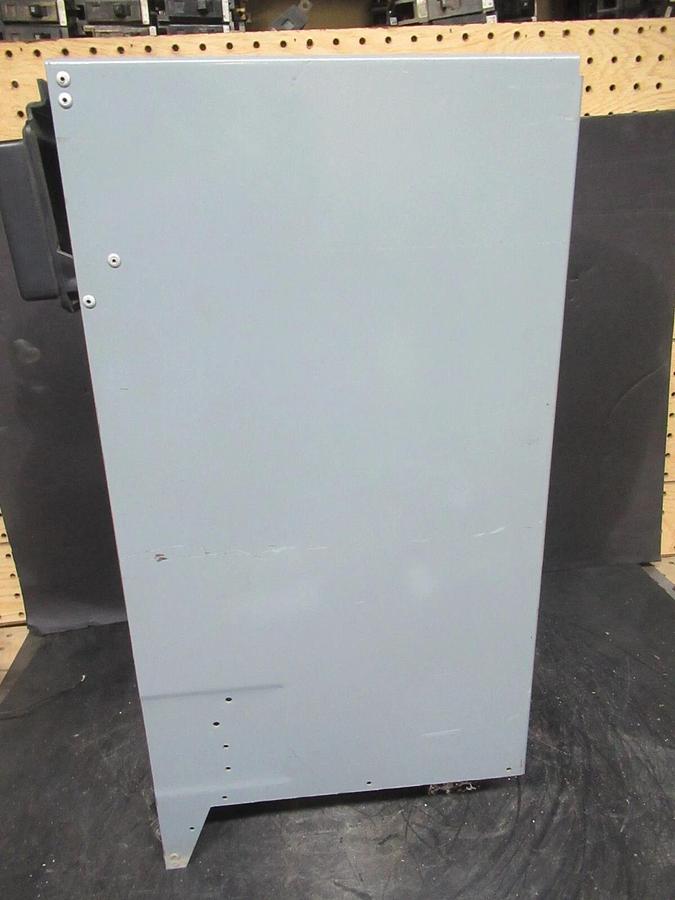 Used SQUARE D MCC MOTOR CONTROL STARTER 20" MODEL 5 W/ 8810SCO12 STARTER NEMA 1 10 HP