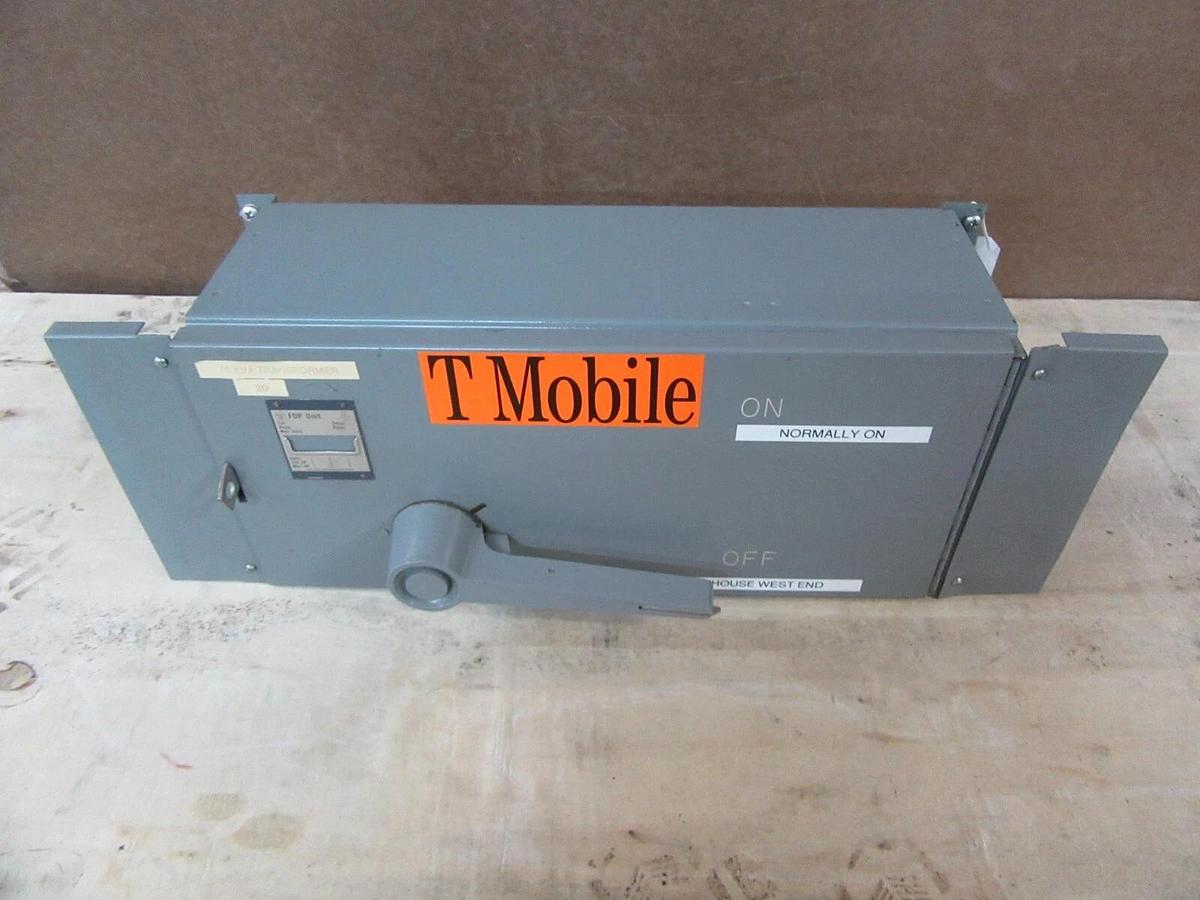 Used WETINGHOUSE FUSE PANELBOARD SWITCH  FDPS364R 200 AMP 600 VAC 50 HP 3-POLE