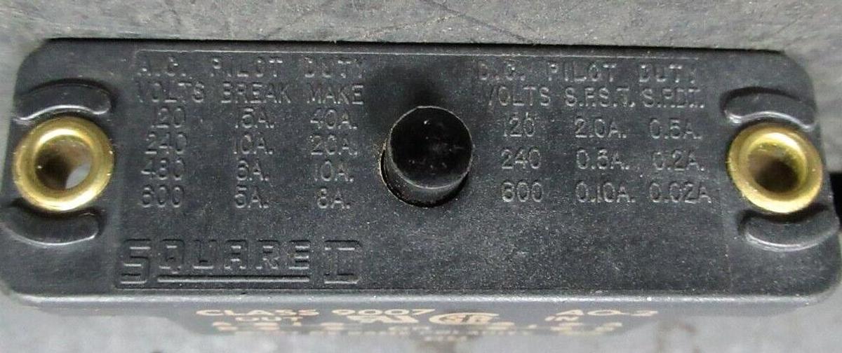 Used SQUARE D LIMIT SWITCH CLASS 9007 AO-2 600 VOLT 15 AMP 2-POLE PUSH BUTTON