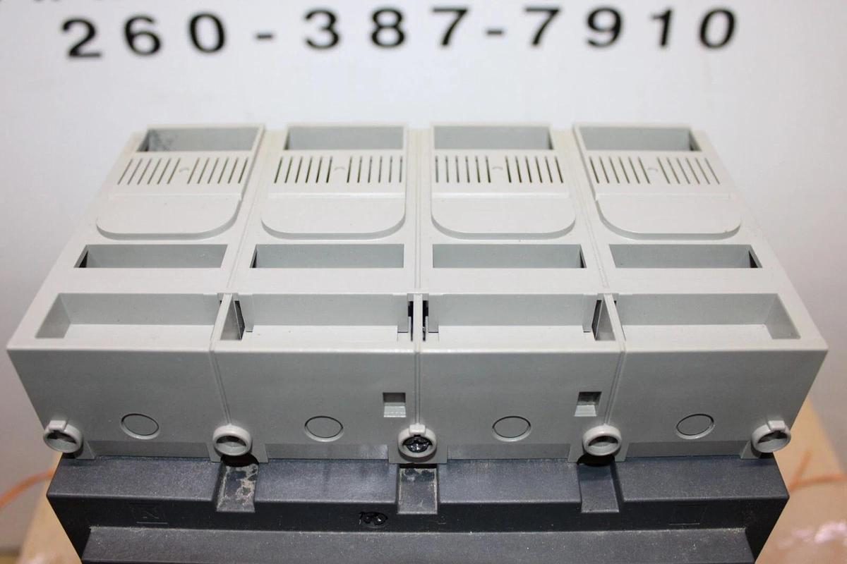 Used MERLIN GERIN INTERPACT MOLDED CASE SWITCH INS400 400 AMP 750 VOLT 3-POLE