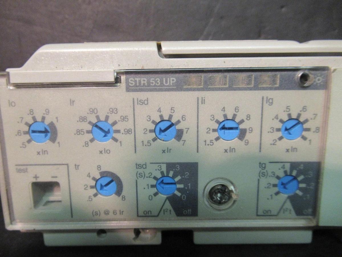 Used SCHNEIDER / SQUARE D / POWERPACT CIRCUIT BREAKER TRIP UNIT STR53UP STR 53 UP