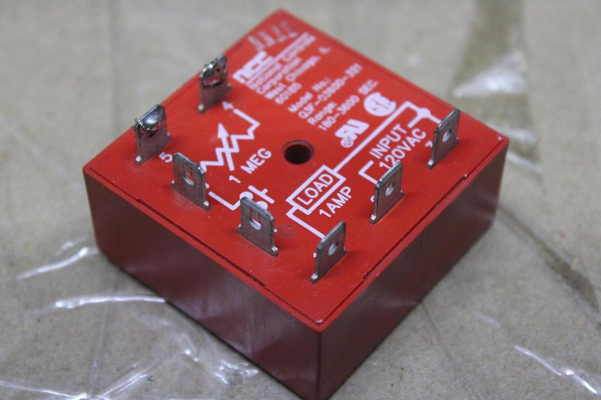 Used NCC UNDERVOLTAGE DETECTOR VNC-120AZ-341 120/240 VAC 8 AMP 1/3 HP