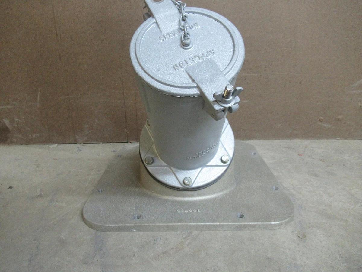 Used APPLETON POWERTITE RECEPTICLE AR40023 2 WATT 3 POLE 600 VAC 2 WIRE 400 AMP