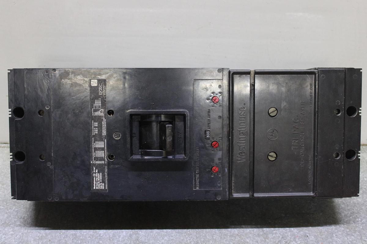 Used CUTLER-HAMMER TRI-PAC DE-ION CIRCUIT BREAKER NB3800PF 500 AMP 600 VAC 3-POLE