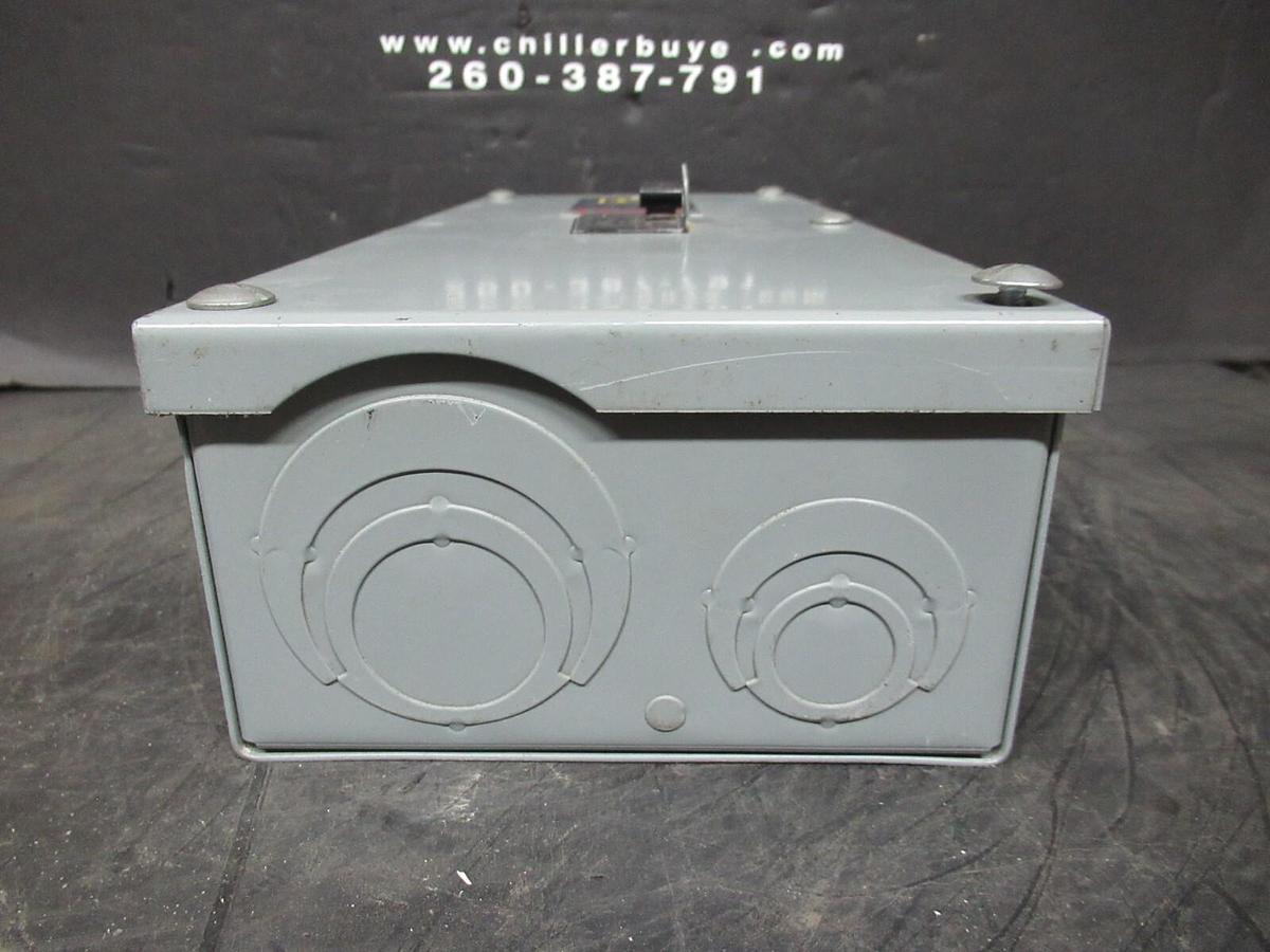 Used SQUARE D ENCLOSED CIRCUIT BREAKER QO2100N W/ QO2125 125 AMP 2-POLE 240 VAC