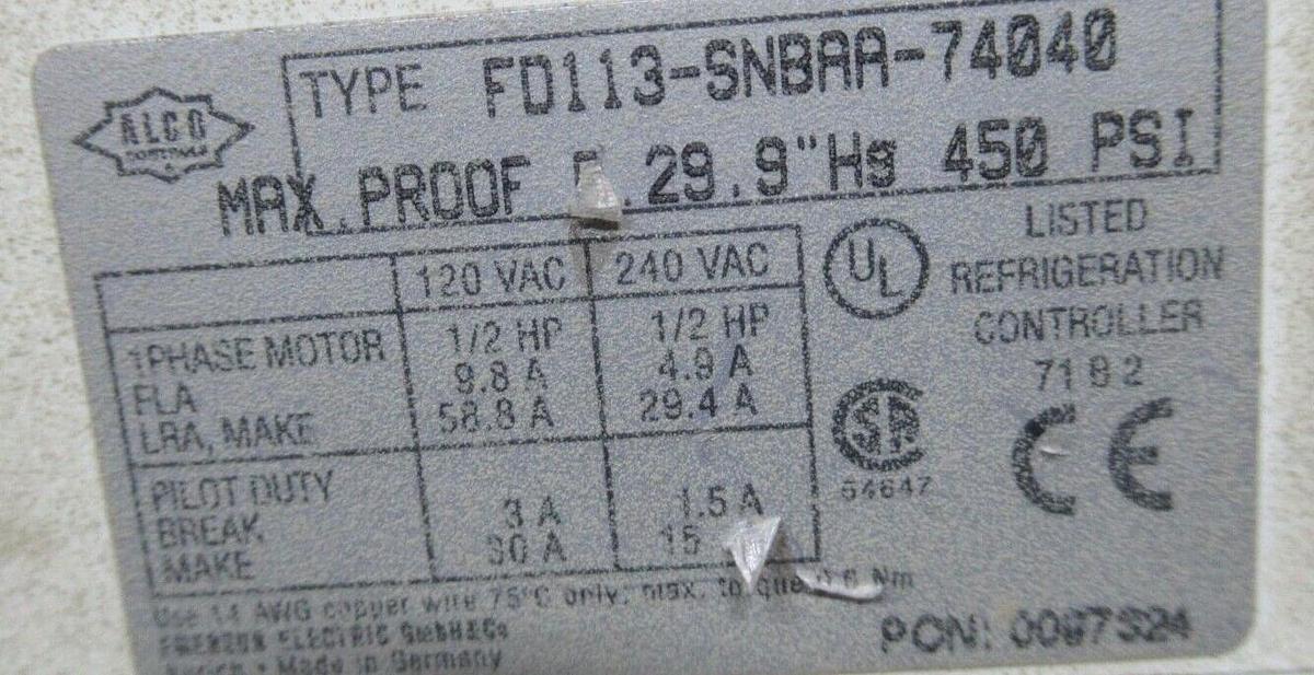 Used ALCO PRESSURE CONTROL GAUGE FD113-SNBA-000-74040 450 PSI 1/2 HP 9.8 AMP 240 VAC