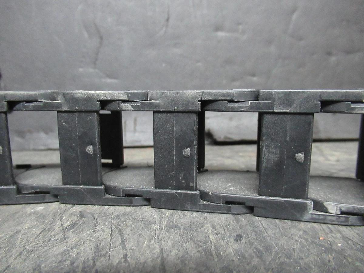 Used IGUS PLASTIC WIRE TACK 56" LENGTH X 1 1/2" WIDTH X 1 1/4" TALL 1500.025.145