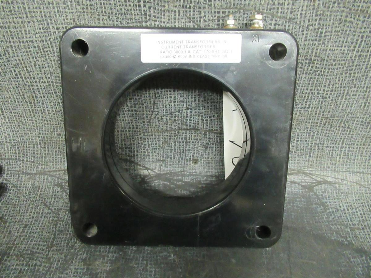 Used INSTRUMENT TRANSFORMERS CURRENT TRANSFORMER SHT-301-1 RATIO: 3000:1A 50-400 HZ
