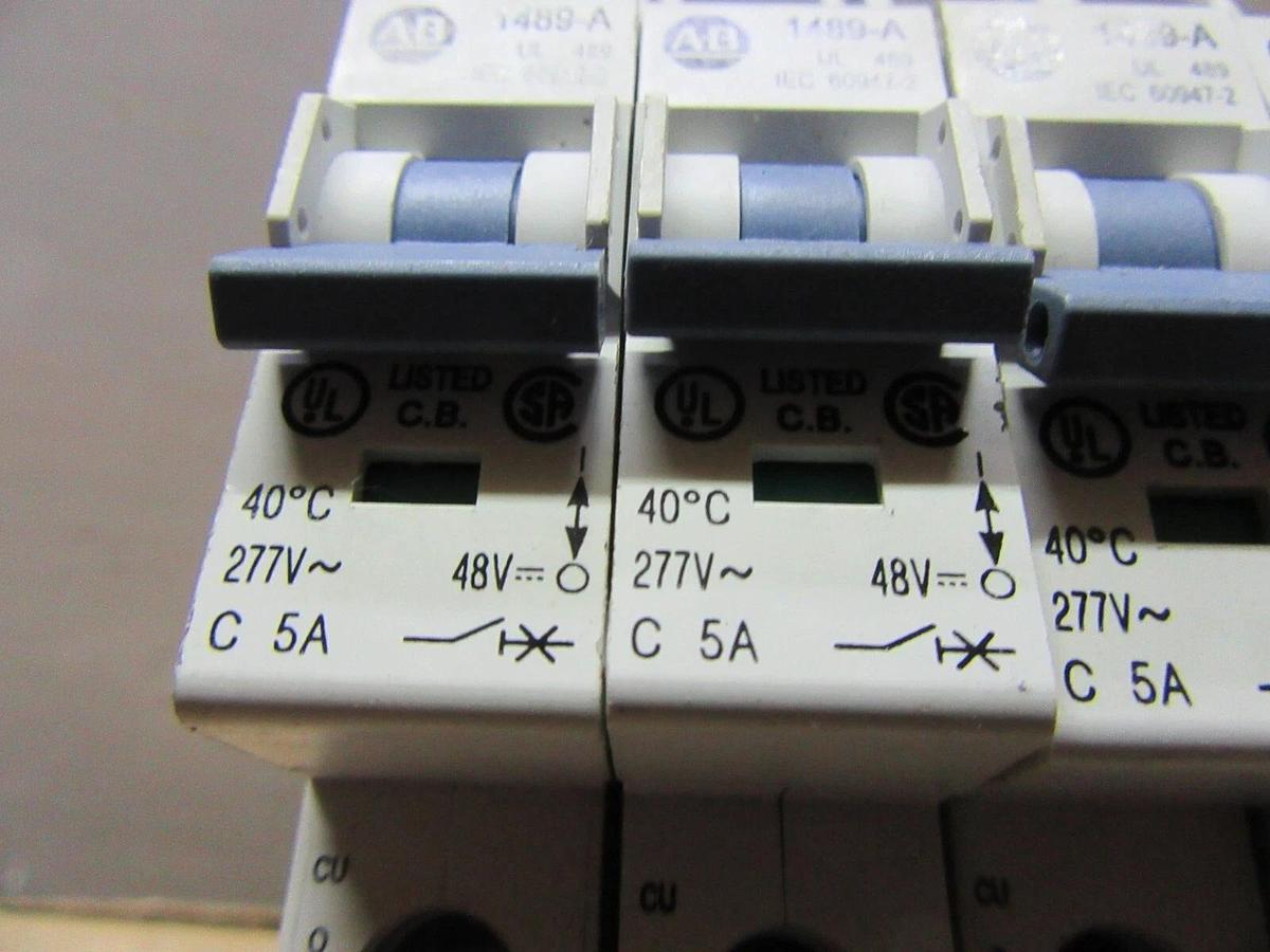 Used LOT OF 4 ALLEN BRADLEY 1489-A1C050 AB-5321 SINGLE POLE 277 VAC 5 AMP