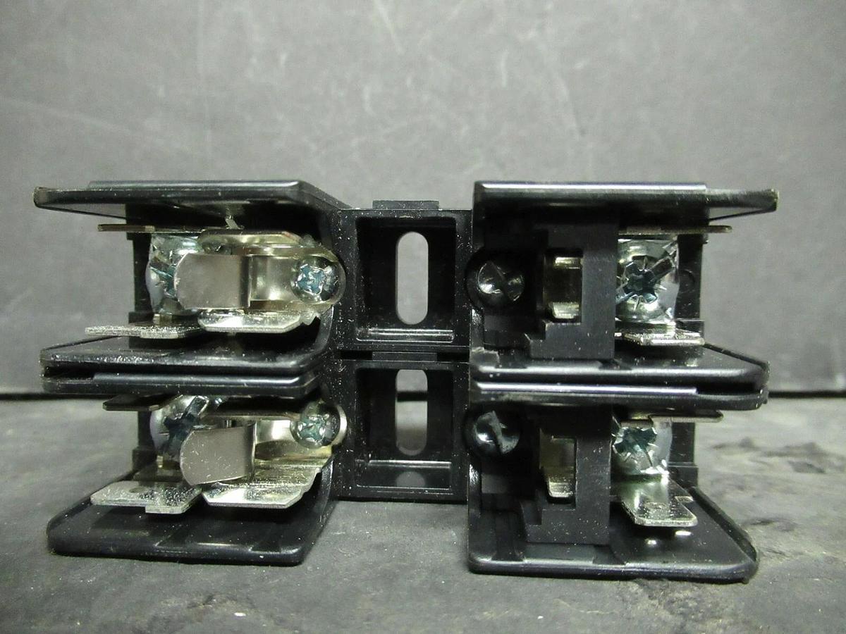 Used LITTELFUSE FUSE LUG SET L60030C-2PQ 600 VOLTS 30 AMP **WARRANTY INCLUDED!**