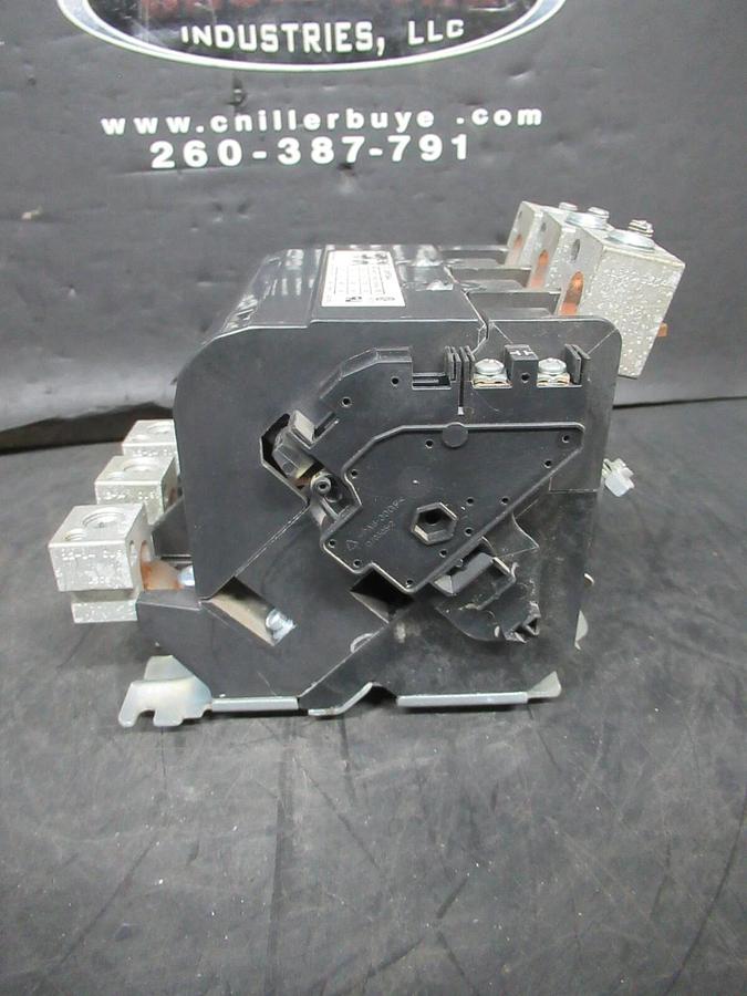 Used SIEMENS CONTACTOR 42HF35AA 600 VAC 120 AMP 3-PHASE COIL: 240 VOLT