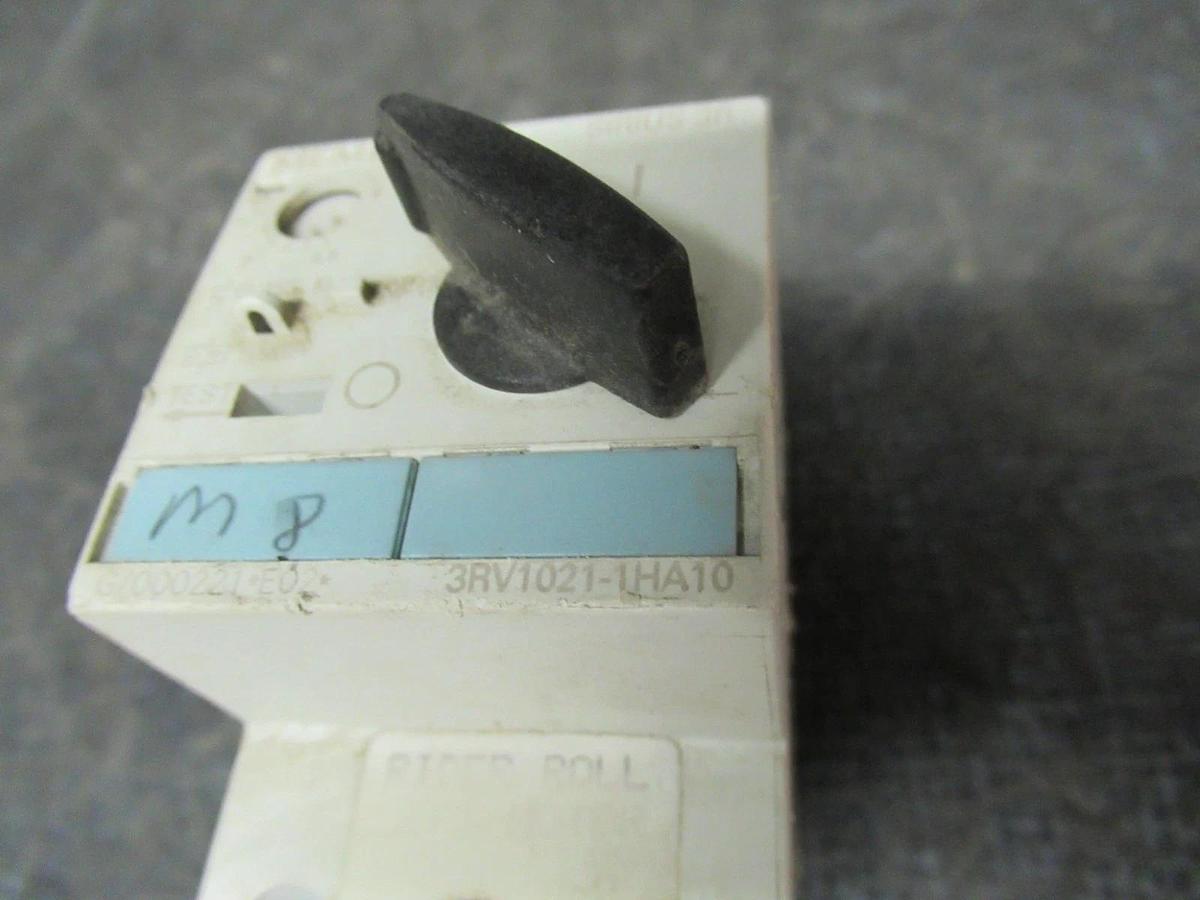 Used SIEMENS MANUAL MOTOR START 3RV1021-4HA10 600V 7.5HP 8A **WARRANTY INCLUDED**