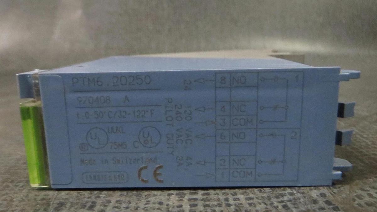 Used SIEMENS APOGEE POINT TERMINATION MODULE WITH BASE MODEL: PTM6.20250 **WARRANTY**