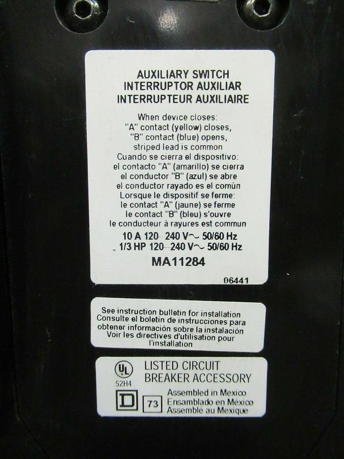 Used 450 AMP SQUARE D BREAKER 519568P15 600 VDC 3 POLE W/ AUXILIARY SWITCH & UVR