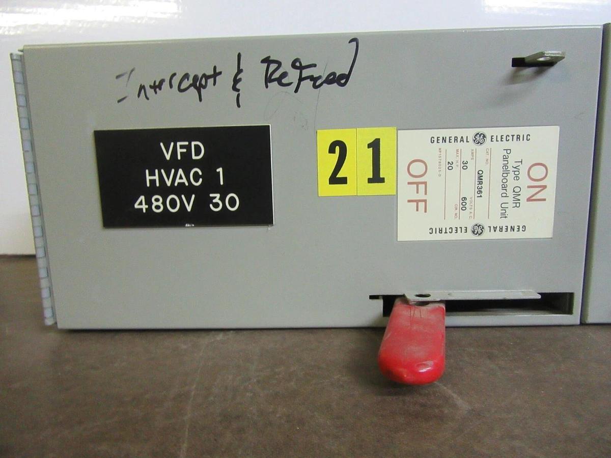 Used GE TWIN QMR PANELBOARD FUSIBLE DISCONNECT QMR361 30 AMP 600 VAC 20 HP
