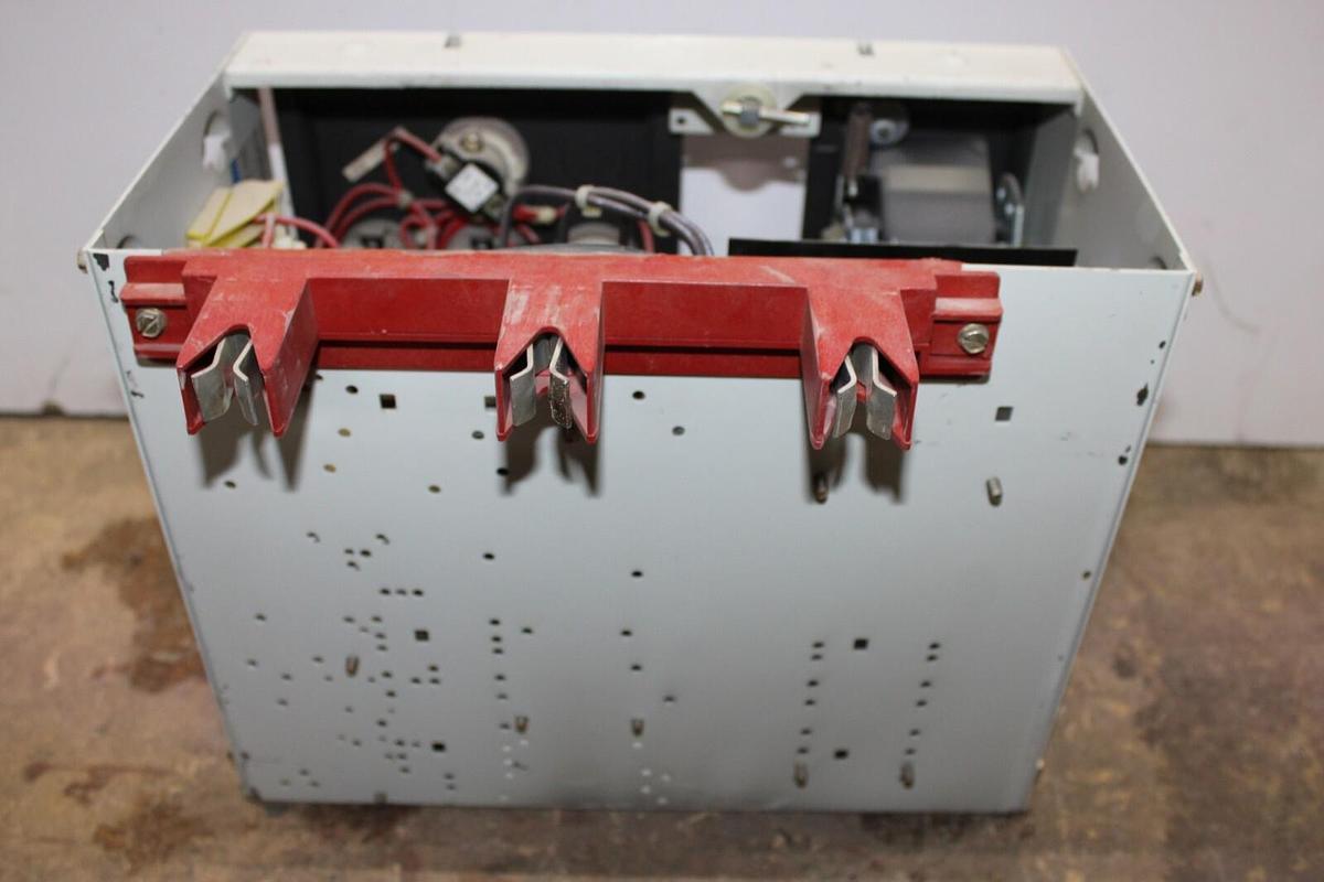 Used WESTINGHOUSE MCC MOTOR CONTROL BUCKET FREEDOM 2100 12" SIZE 1 CL75250