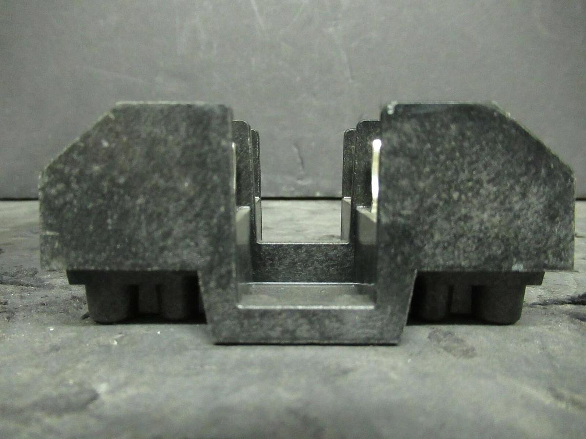 Used LOT OF 2 LITTELFUSE FUSE HOLDER L25030-2C FOR 30 AMP 250 V FUSES **WARRANTY**