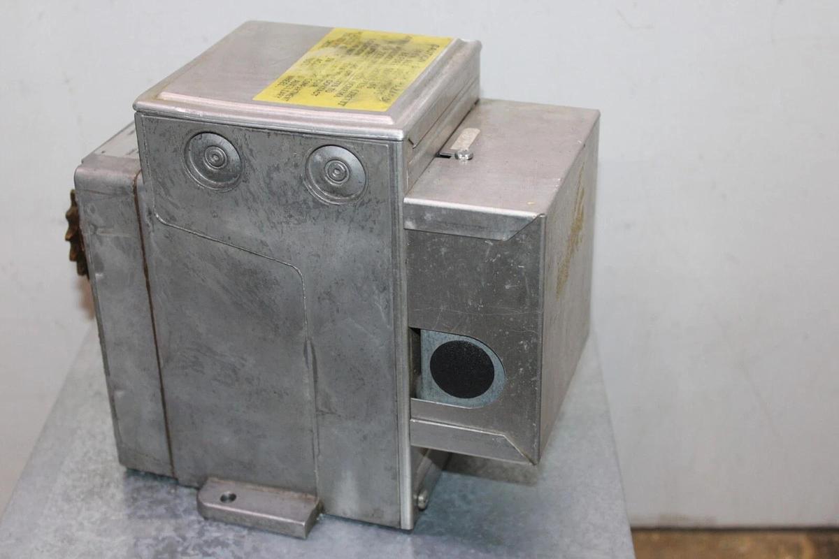 Used BARBER COLMAN ACTUATOR XU-348-0-0-1 HF26BB030 0.95 AMP 115 VOLT 50 WATT
