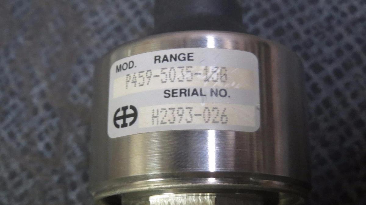 Used YORK PRESSURE TRANSDUCER WITH 2 WAY VALVE PIECE P459-5035-156 *WARRANTY*