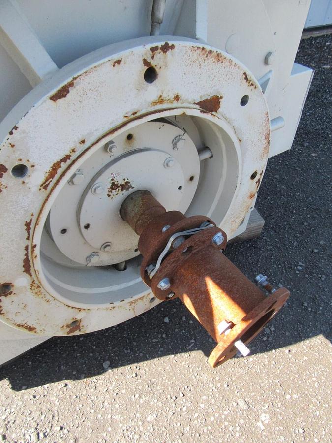 Used 886 HP TECO / YORK INDUCTION MOTOR 4160 V 3 PH 4510 FRAME 3600 RPM 108 FLA 2001
