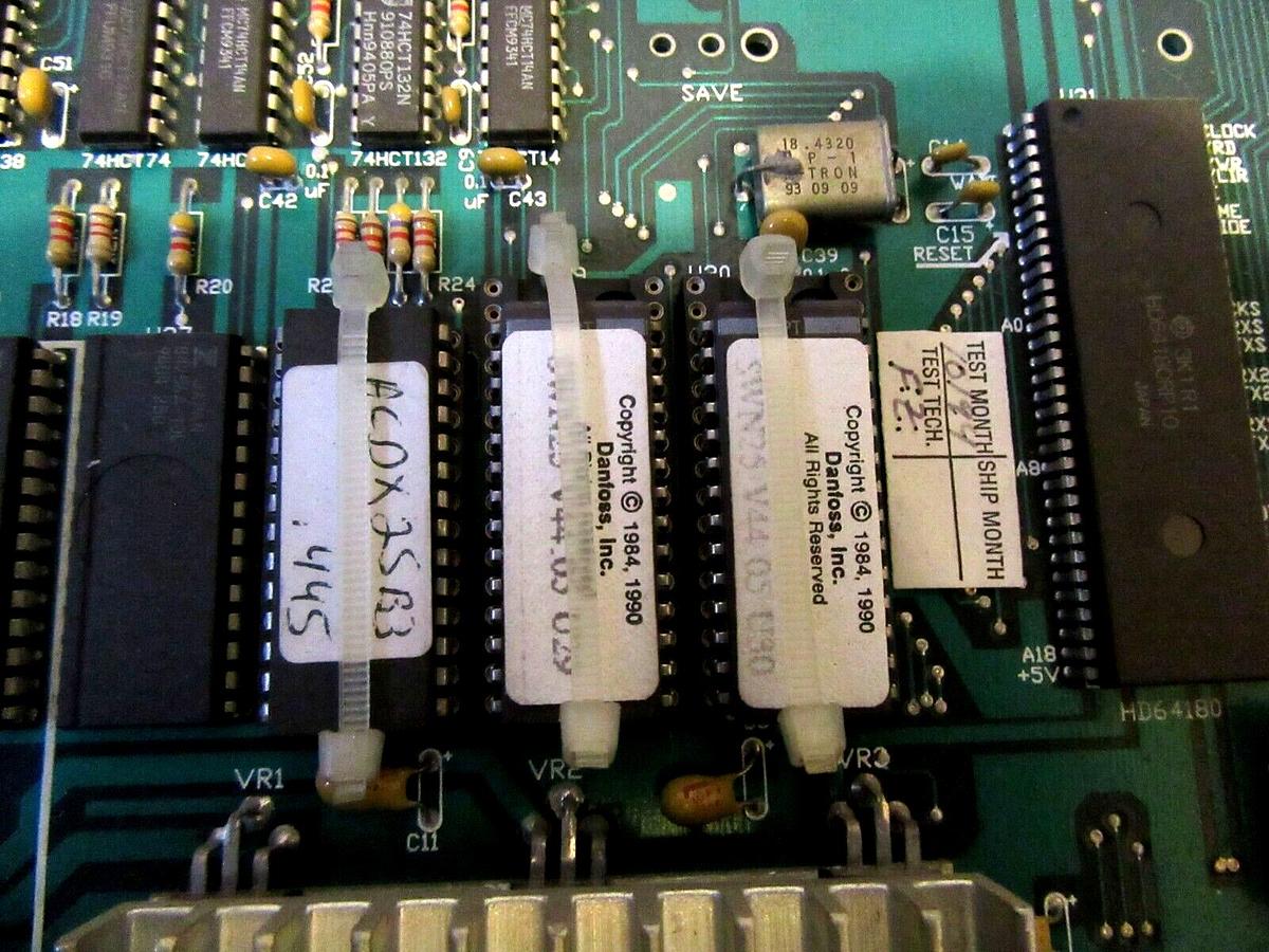 Used DANFOSS HMI DISPLAY 60-124 REV C AUTOMATIC CONTROLS LCD2INT REV 10 W/ NC25-4 BRD