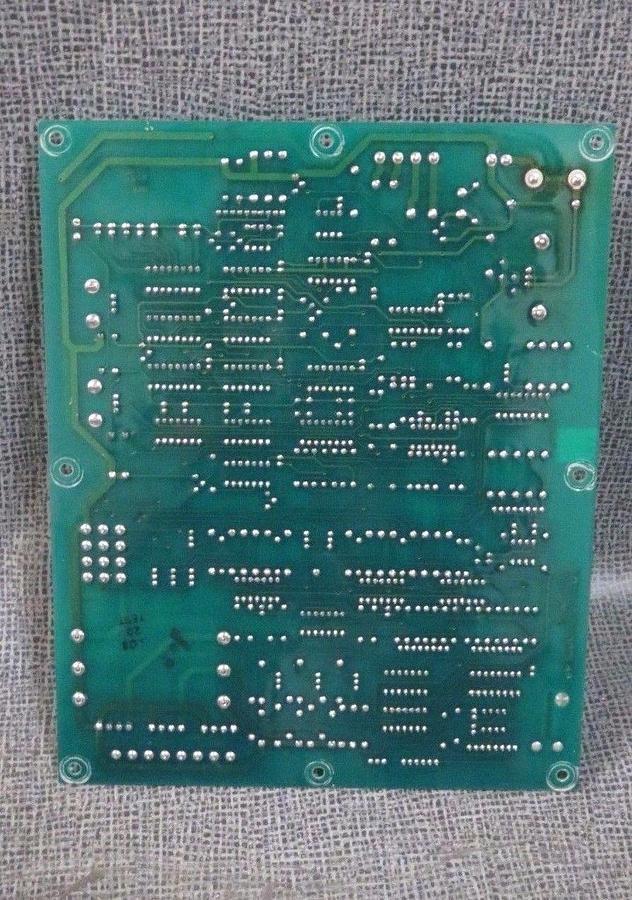 Used YORK LOGIC CONTROL CIRCUIT BOARD MODEL/REVISION : 031-00936D003 REV B.