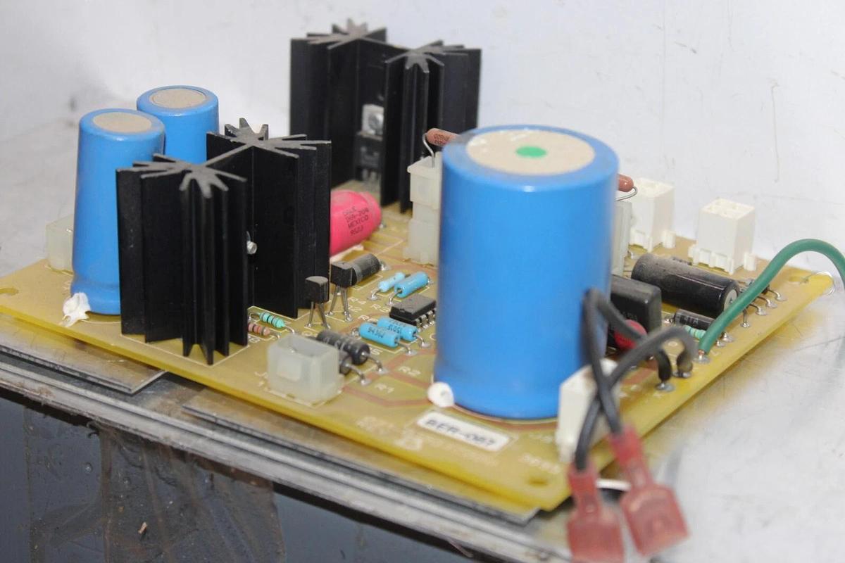 Used YORK HVAC CHILLER CONTROL CARD CIRCUIT BOARD 031-01094C000 REV. B *WARRANTY*