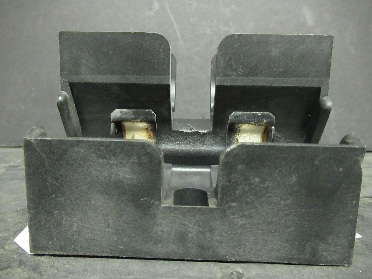 Used LOT OF 2 BUSS BLOCK FUSE HOLDER JP60030-3CR 30 AMP 600 VAC FOR CLASS J FUSES