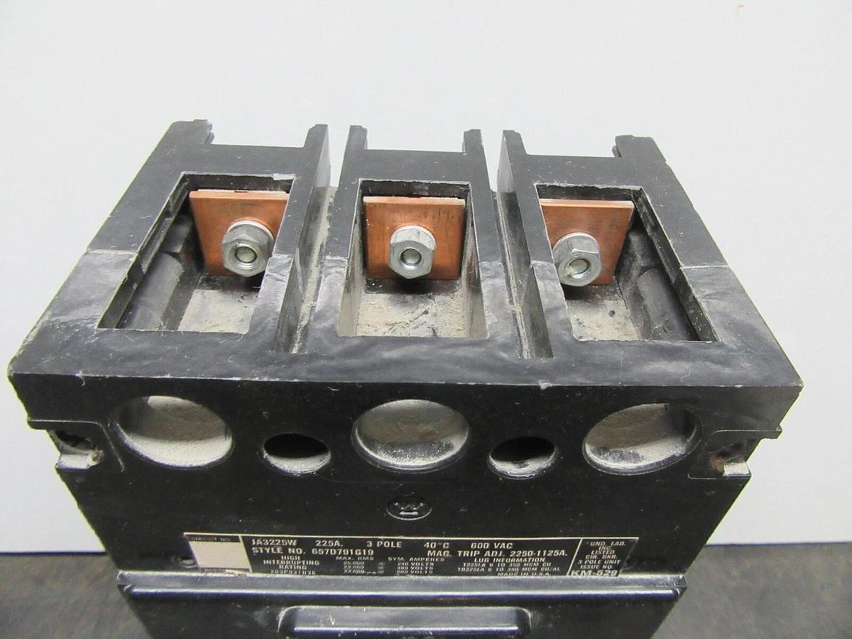 Used WESTINGHOUSE 3-POLE CIRCUIT BREAKER JA3225W 225 AMP 600 VAC **WARRANTY**